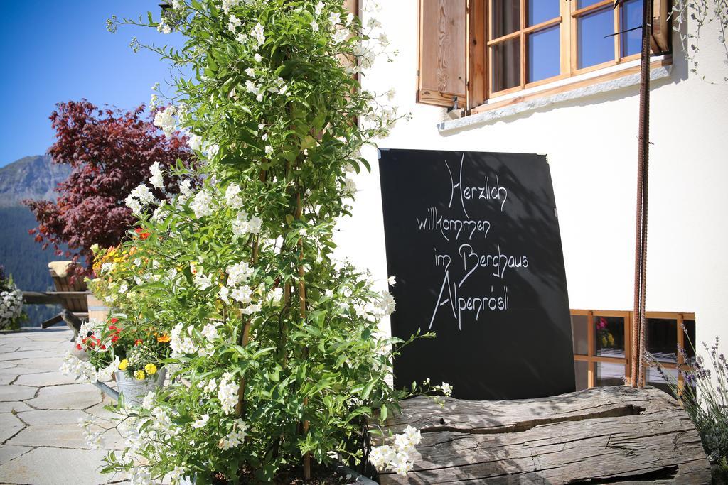 Hotel Berghaus Alpenroesli à Klosters-Serneus Extérieur photo
