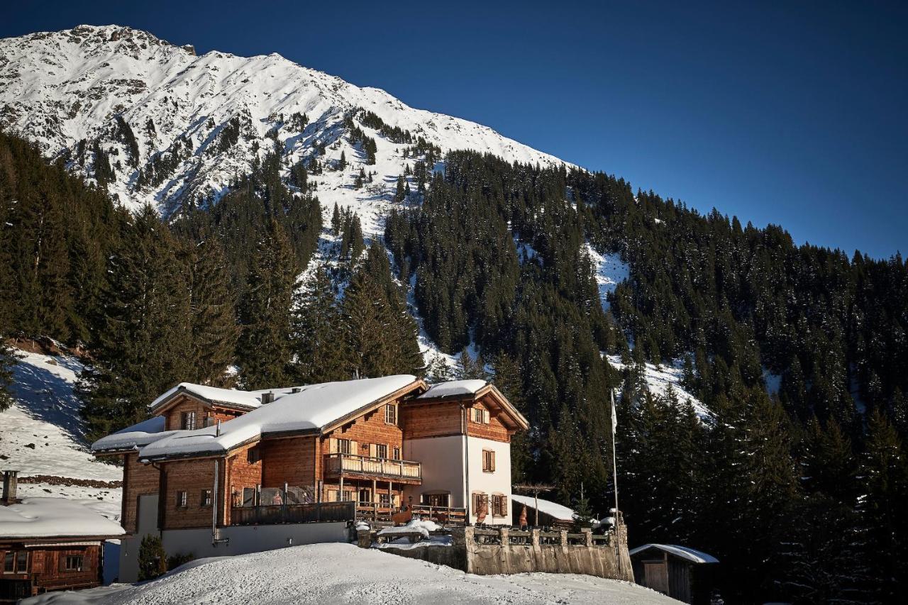Hotel Berghaus Alpenroesli à Klosters-Serneus Extérieur photo